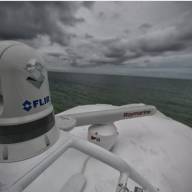 FLIR M332 Тепловізійна камера (320 x 256) з поворотом та нахилом, активна гіростабілізація - FLIR M332 Тепловізійна камера (320 x 256) з поворотом та нахилом, активна гіростабілізація
