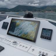 AXIOM2 XL 24 - 24&quot; Glass Bridge Мультидисплей - AXIOM2 XL 24 - 24" Glass Bridge Мультидисплей