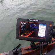 Element 7 HV - 7" екран, ехолот CHIRP, 3D HyperVision, Wi-Fi, GPS, датчик на транець HV-100+ - Element 7 HV - 7" екран, ехолот CHIRP, 3D HyperVision, Wi-Fi, GPS, датчик на транець HV-100+